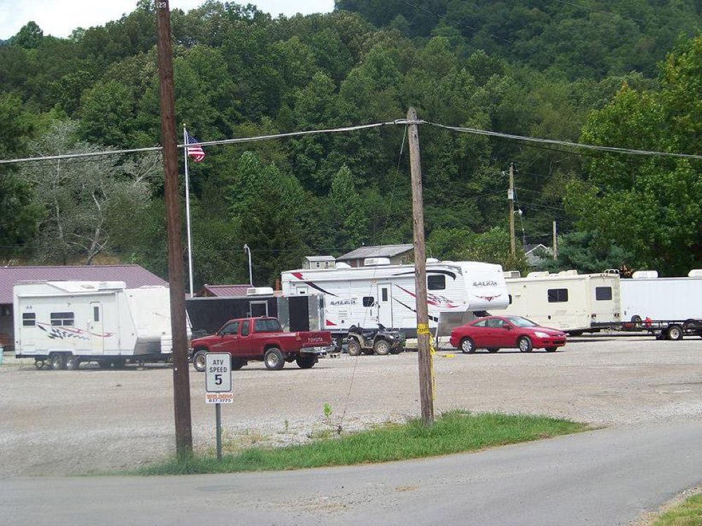full hook up campgrounds in ky Tennessee campground reviews ky we choose coe campgrounds unlike most coe campgrounds, there are numerous full hook-up sites on the lake and they are a bit. full hook up campgrounds in ky Tennessee campground reviews ky we choose coe campgrounds unlike most coe campgrounds, there are numerous full hook-up sites on the lake and they are a bit.